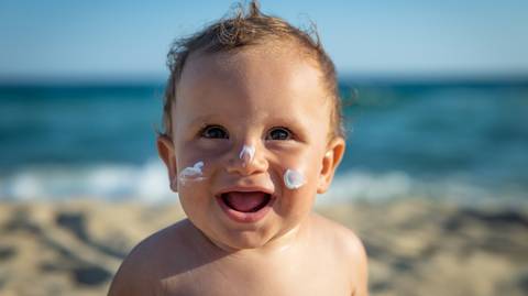 Consider 10 Best Sunscreen Options for Babies in 2023 to Protect Your Little Ones